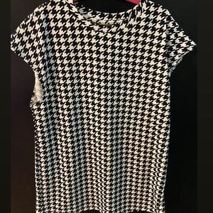 NEW TOP